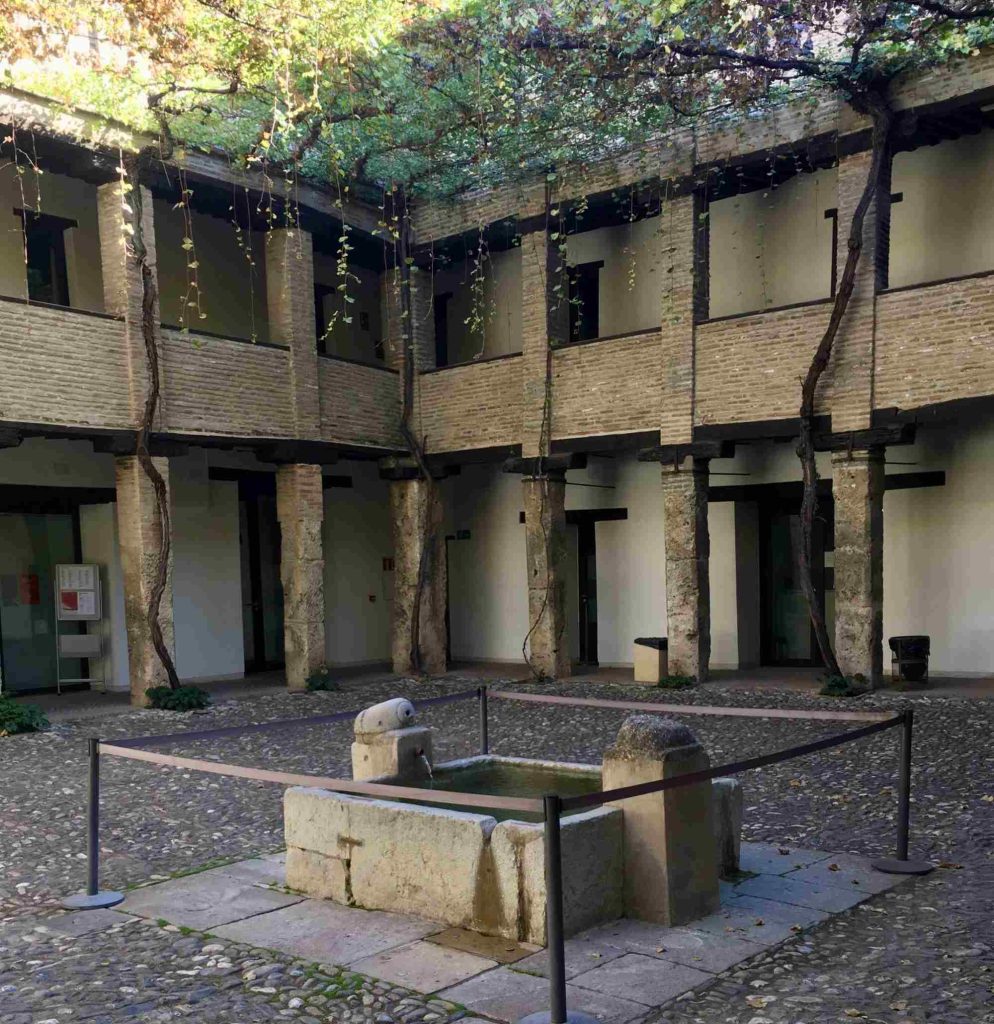 Corral del Carbón in Granada
