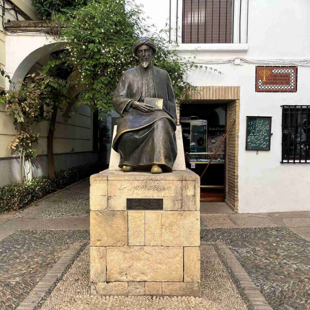 Statue of Maimondes in the Judería of Córdoba