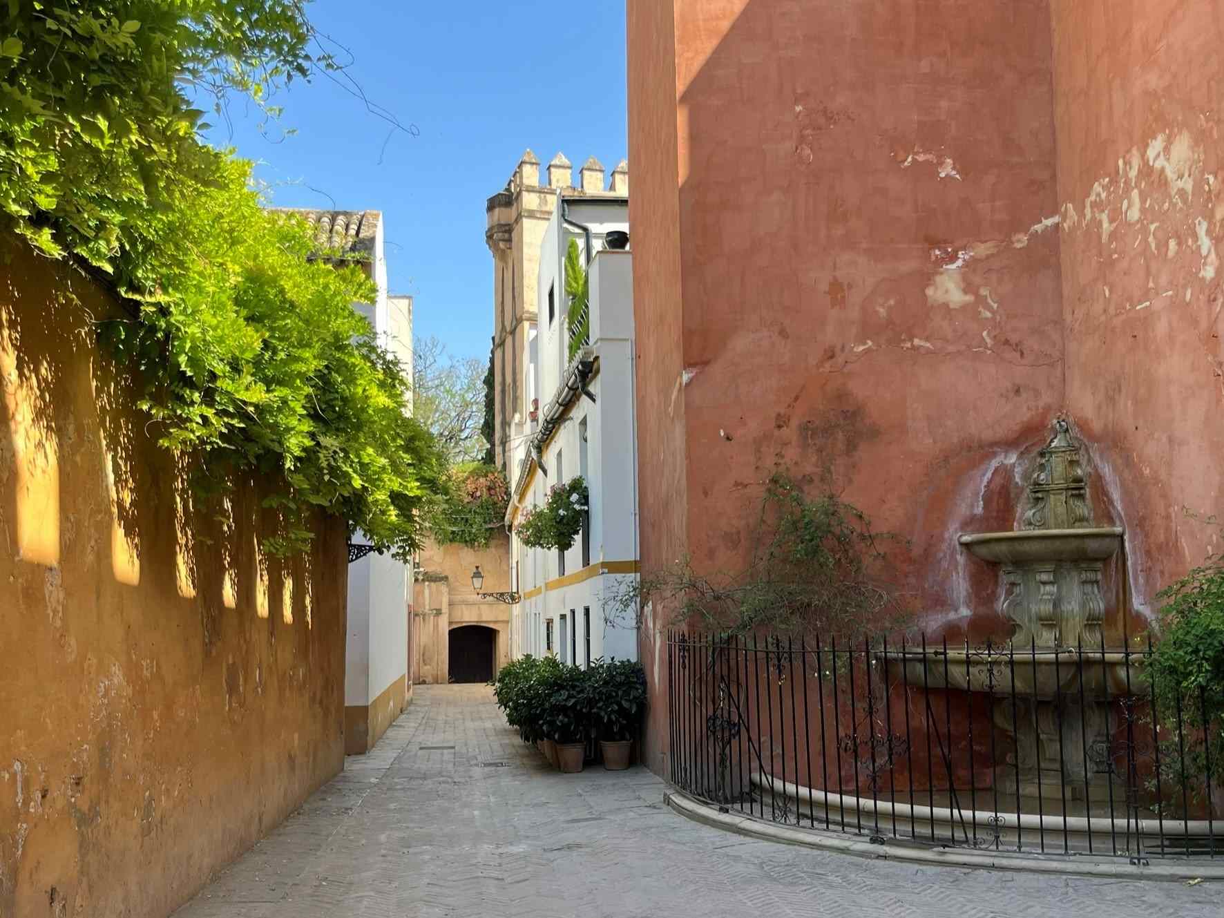 Santa Cruz, the former Jewish quarter of Seville